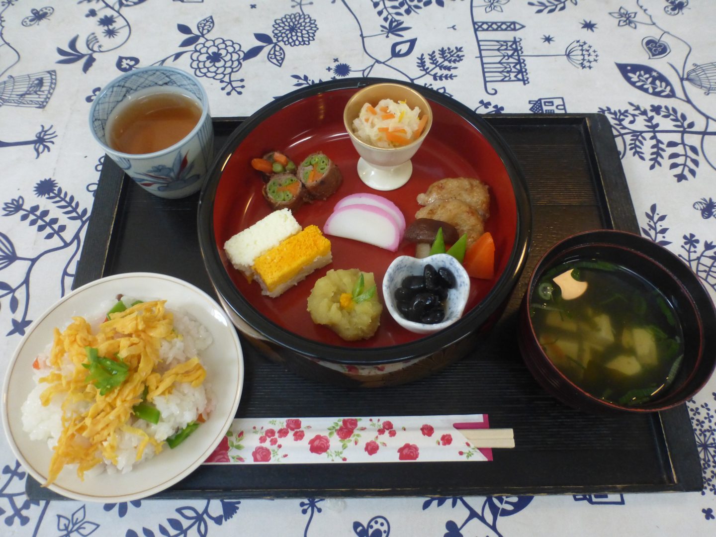 <span class="title">おせち御膳　</span>